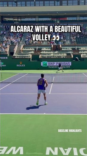 Alcaraz showing off that silky smooth touch 👀