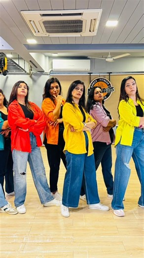 Angana’s Dance Studio (A.D.S) on Instagram: "Dropped the bomb on the floor..!💣💥⚡️ Dhurandhar series…✨ #explore #dance #anganasdancestudio #trendingaudio #fyp"