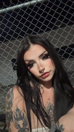 Bella Quinn (@xx.bellaquinn)’s videos with original sound - eve