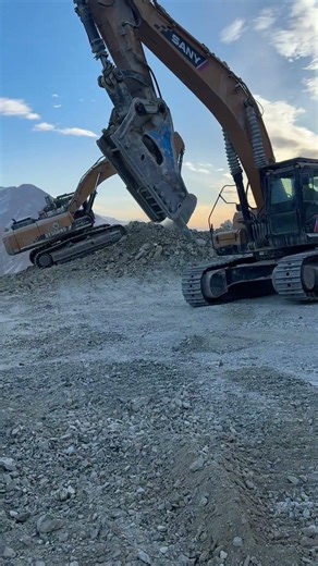 Chinese Construction Company Building Dams in Pakistan #travel #ytshorts