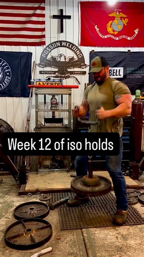 Posson | Week 12 of the isometric hold challenge, sticking with it and seeing if all the research on isos I’ve done is real. #iso #isometrichold... | Instagram