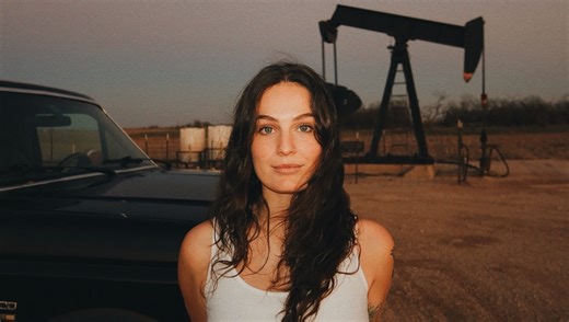 Kat Hasty Announces She Is Done With Major Tours For The Foreseeable Future – “The Only Place I Belong Is At Home” | Whiskey Riff