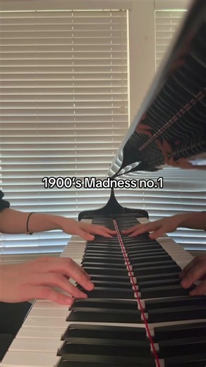 Exploring 1900's Madness: A Piano Journey