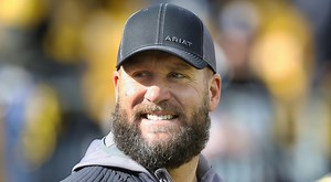 Ben Roethlisberger Looks Unrecognizable While Showing Off His New Body Transformation