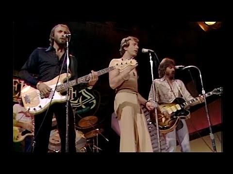 Bee Gees - Nights on Broadway (1975)