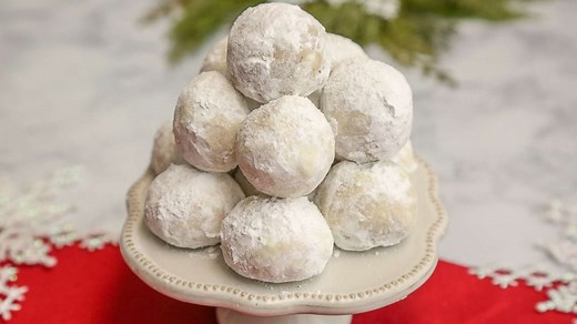 25 Days of Cookies: Make Martha Stewart Living's chai snowball cookie recipe