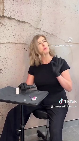 Explore Tiny Tattoos: Meaningful and Subtle Designs