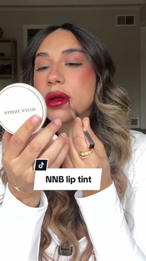 Coca Cola Lip Tutorial: Get the Perfect Pout