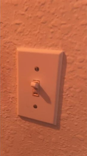 Lights Be Like
