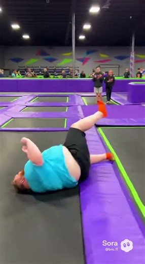 He fast asf 😂😂#shorts #funny #comedy #viral