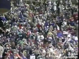 37 Years Ago Today: Boston Red Sox first baseman Bill Buckner commits one of the most famous errors in baseball history vs. the New York Mets in Game 6 of the World Series at Shea Stadium! Classic call by Vin Scully! (October 25, 1986) #MLB #Baseball #WorldSeries #Postseason #BillBuckner #RedSox #Mets