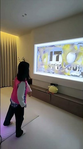 Kinect Games The visuals shift with every movement #kinect #interactive #creative