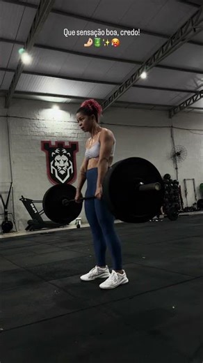 Um treino com 100 Deadlift em uma véspera de feriado em?! 🥵🥵🥵 #deadlift #crossfit #boxdecrossfit