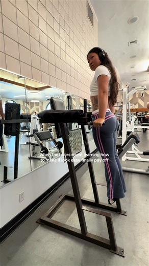 Mastering Dips: Perfect Your Gym Technique