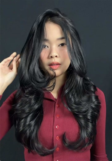 Trendy Hairstyle Tutorial for Volume