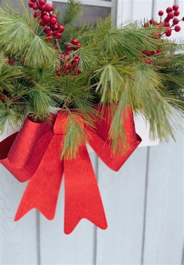 Christmas Planter Ideas for Window Boxes