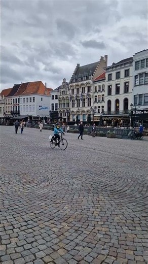 🇧🇪 Grote Markt Mechelen ‪@TravelwithHugoF‬ #mechelen #oldtown #belgië