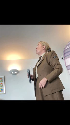 When the lights go on again 🎶❤️🇬🇧 Cornwall’s Vera Lynn Tribute. #WWII #southwest #poppyappeal #remembrance #vjday #veday #music #singer #wewillrememberthem | Rachel Best - Vocalist