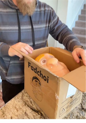 The Most Satisfying Pimple Popping Experience