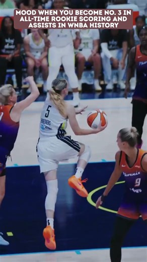 Paige Bueckers Hits No. 3 All-Time 🤯 | WNBA Rookie History