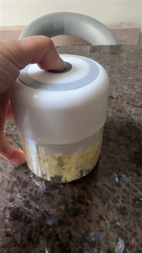 Effortless Cooking with the Mini Electric Garlic Chopper