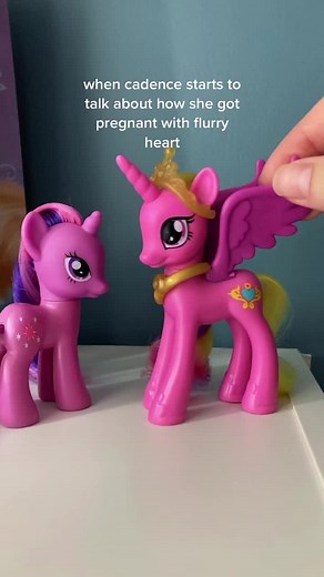 Exploring the World of MLP Toys: Bebek Flurry Heart & Pregnant Cadence