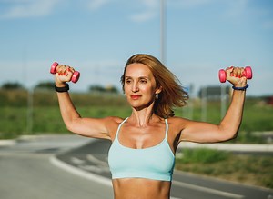 8 Strength Exercises You Need To Do Regularly in Your 40s To Stay Fit