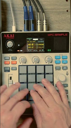 Mpc sample sampling samples from records #akaimpc #mpcsample #beatmaking #sampledbeats #lofichill