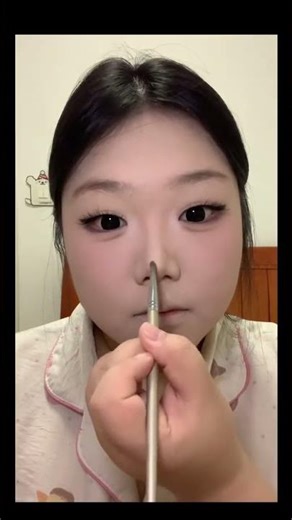 The thick smoke wouldn t disperse and remained in the room#Makeup#Beauty products#Stuck