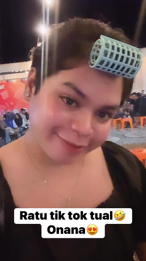 Bertemu ratu tik tok tual😍 #fypfbpro #fbpropemula #fypreelsシ゚viralシ #kontenlucu #gilcans #vidiohiburan #viralpost | Gilcans Tambayong