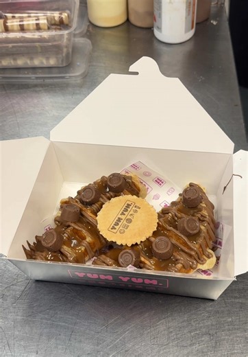 Delicious Rolo Croffle Recipe for Sweet Treats