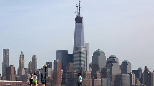 One World Trade Center build shown in time-lapse – video