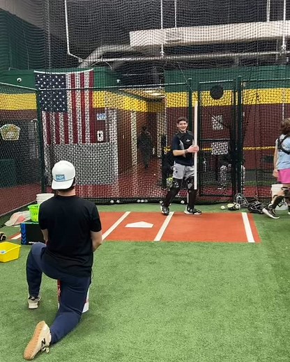 Working on being better blockers in our Advanced Catching Clinic #betterthanyesterday | D-BAT Virginia Beach
