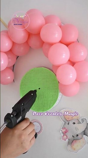 Easy and Delicate Baby Shower Idea! 🥳👶Baby shower balloon centerpiece!