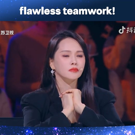 Perfect Acrobatics Group Leaves Judges Awed! 😍 | Most Viewed in 2025 #ChinasGotTalent #中国达人秀 #ChineseTalent | China’s Got Talent