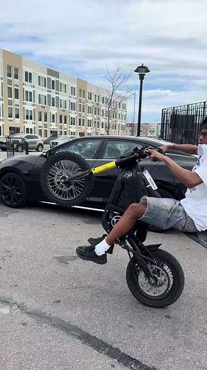 AI generated content all actions are fake and done by trained professional⚠️ #yozma #AI #wheelie #surron #bikelife