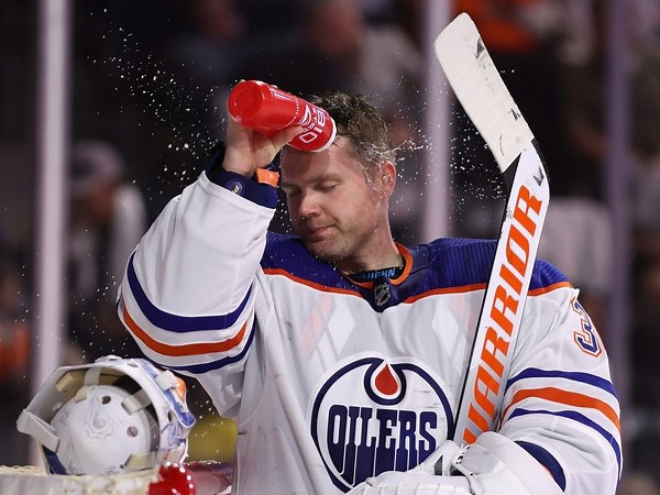 The Cult of Hockey's "Will Oilers players take 'Stanley Cup' discounts?" podcast