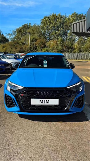 Audi RS3 – £50,995 – 15,804 miles A thrilling performance saloon finished in Carbon Black with Comfort Sound Pack, Carbon exterior pack, adaptive suspension, and 19” matt black alloys — delivering adrenaline, luxury, and precision in one exceptional package. #AudiRS3 #CarbonBlack #PerformanceSaloon #ComfortAndSound #AdaptiveSuspension #AudiPerformance | MJM Car Sales
