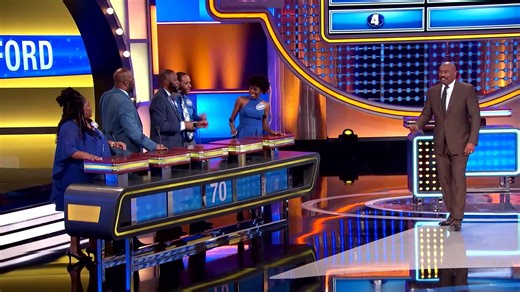 Cuff me! This is one hot breathalyzer test!