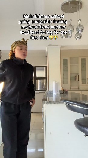 Childhood Best Friend Hugging Trend