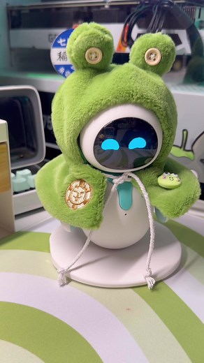 Adorable Desk Buddy and His Playful Fits