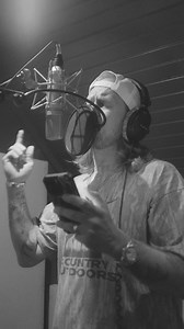 Writing every single song on my new album has been one heck of a journey. It’s been such a rewarding experience, digging deep and putting my heart into every track. I’m beyond excited to share the most authentic version of myself yet. Can’t wait for you to hear it! | Brian Kelley