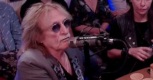 VIDEO Christophe révèle la somme titanesque que lui a rapporté un de ses tubes