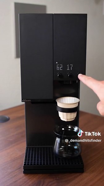 Best Coffee Machines of 2024 – Top Picks for Coffee Lovers! ☕✨ Looking for the perfect coffee machine to take your brewing experience to the next level? In this video, we showcase the best coffee machines of 2024, featuring cutting-edge technology, easy-to-use features, and sleek designs. From Miele coffee machines to Ninja coffee machines, these picks guarantee the perfect cup every time. 🛠️🚀 Whether you’re brewing for a crowd or enjoying a solo cup, we’ve got the perfect coffee maker for you