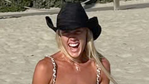 Sophie Cunningham stuns in 'take me back' post wearing bikini after WNBA message