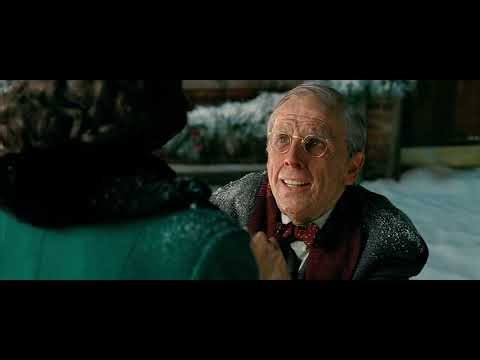 Christmas Walk Extended scenes The Secret Life of Walter Mitty 2013