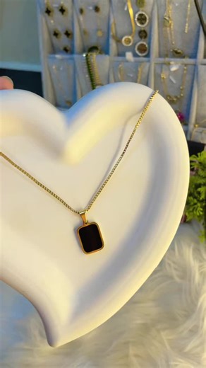 Stainless steel trendy locket price 550 Water proof tarnish free #stainlesssteeljewelry #foryou #viral #fypシ゚viral #like