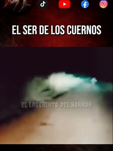 😱 Un Ser con Cuernos Corrió al Lado de su Moto en la Oscuridad Un motociclista grababa su recorrido por un camino rural en plena oscuridad, cuando algo salió del campo y se cruzó frente a él. La cámara alcanza a captar una figura peluda con cuernos que comienza a correr a una velocidad increíble al lado de la moto. Lo más extraño es que parece seguirlo durante varios metros antes de desaparecer nuevamente en la oscuridad. Algunos dicen que era solo un animal… Pero otros creen que el hombre se c
