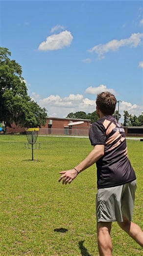 Caught the chains with the Warden! #discgolf #birdie #sports