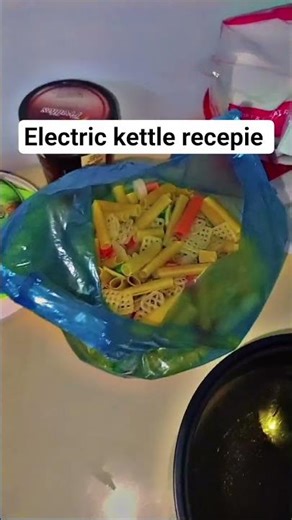 electric kettle me deep fry// deep fry in electric kettle || hostler